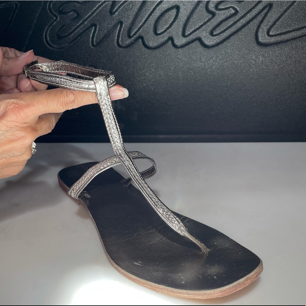 Strappy silver metallic Matta sandals
